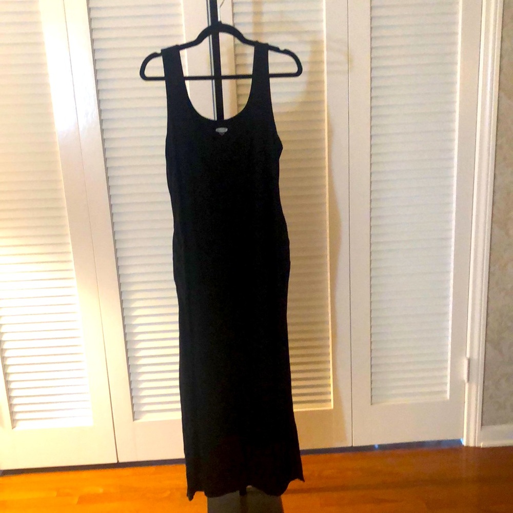 Old Navy black size Large Maternity Dress with slits on each side